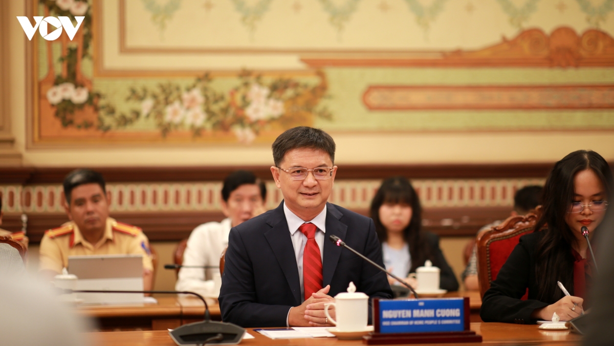 ong_nguyen_manh_cuong_pho_chu_tich_ubnd_tp.hcm_phat_bieu_anh_ha_khanh.jpg