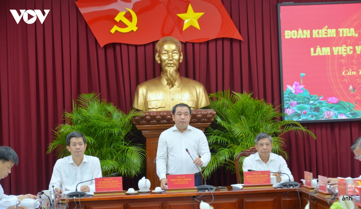 ong_tran_duc_thang_uy_vien_bo_chinh_tri_truong_doan_kiem_tra_giam_sat_phat_bieu_1.jpg