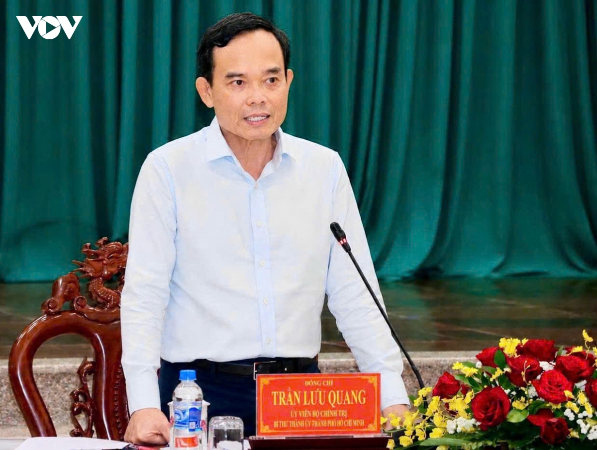 ong_tran_luu_quang_uy_vien_bo_chinh_tri_bi_thu_thanh_uy_tp._hcm_phat_bieu_tai_hoi_nghi.jpg