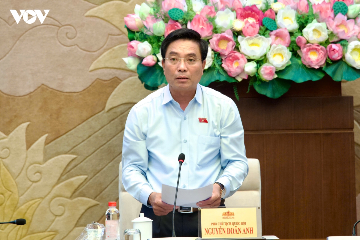 ptt_nguyen_doan_anh_gap_nguoi_co_cong_vs_cm_6.jpg