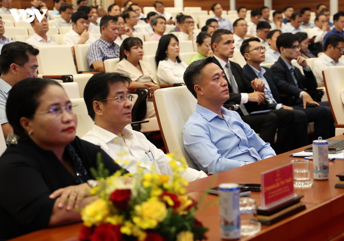 Các đại biểu tham dự Hội nghị công bố quy hoạch tỉnh Khánh Hòa