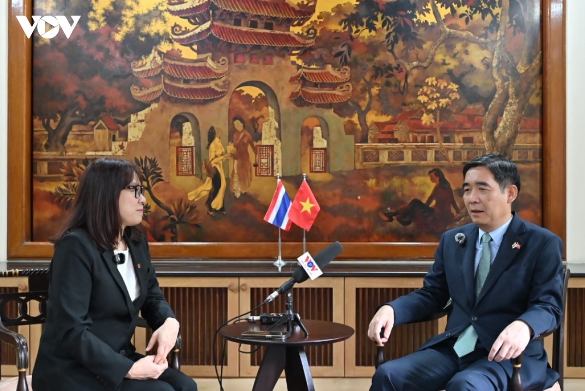 Đại sứ Việt Nam tại Thái Lan Phạm Việt Hùng trả lời phỏng vấn phóng viên Đài TNVN