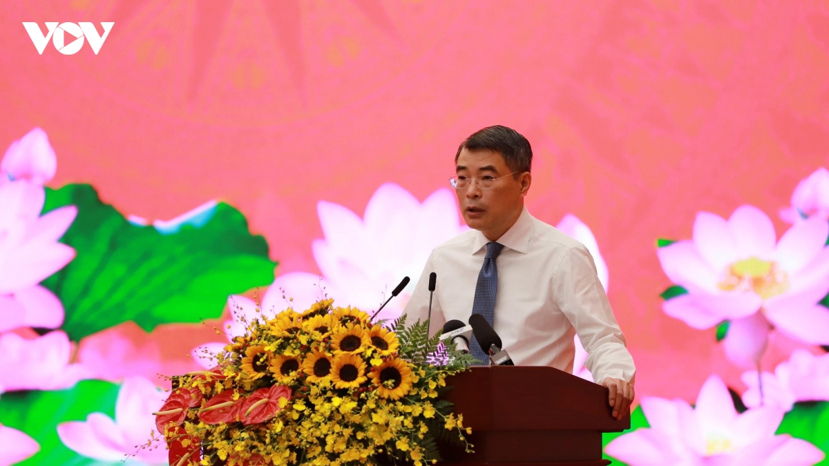thu_tuong_le_minh_hung_phat_dong_phong_trao_thi_dua.jpg