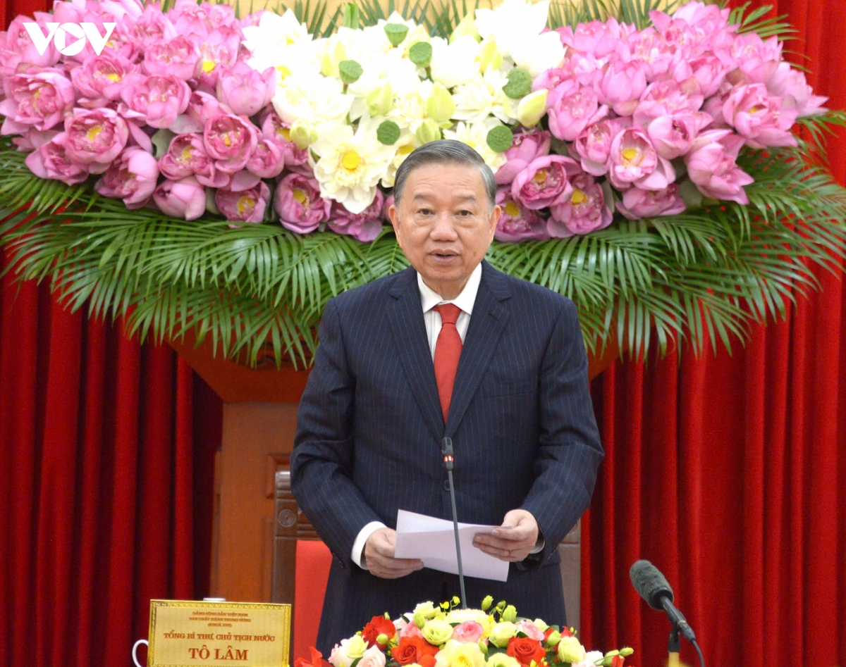 tong_bi_thu_chu_tich_nuoc_to_lam_lam_viec_voi_hoi_dong_ly_luan_trung_uong_2.jpg