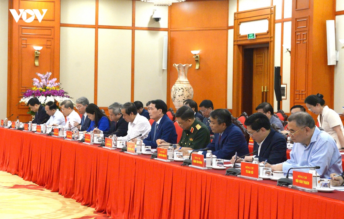 tong_bi_thu_chu_tich_nuoc_to_lam_lam_viec_voi_hoi_dong_ly_luan_trung_uong_5.jpg