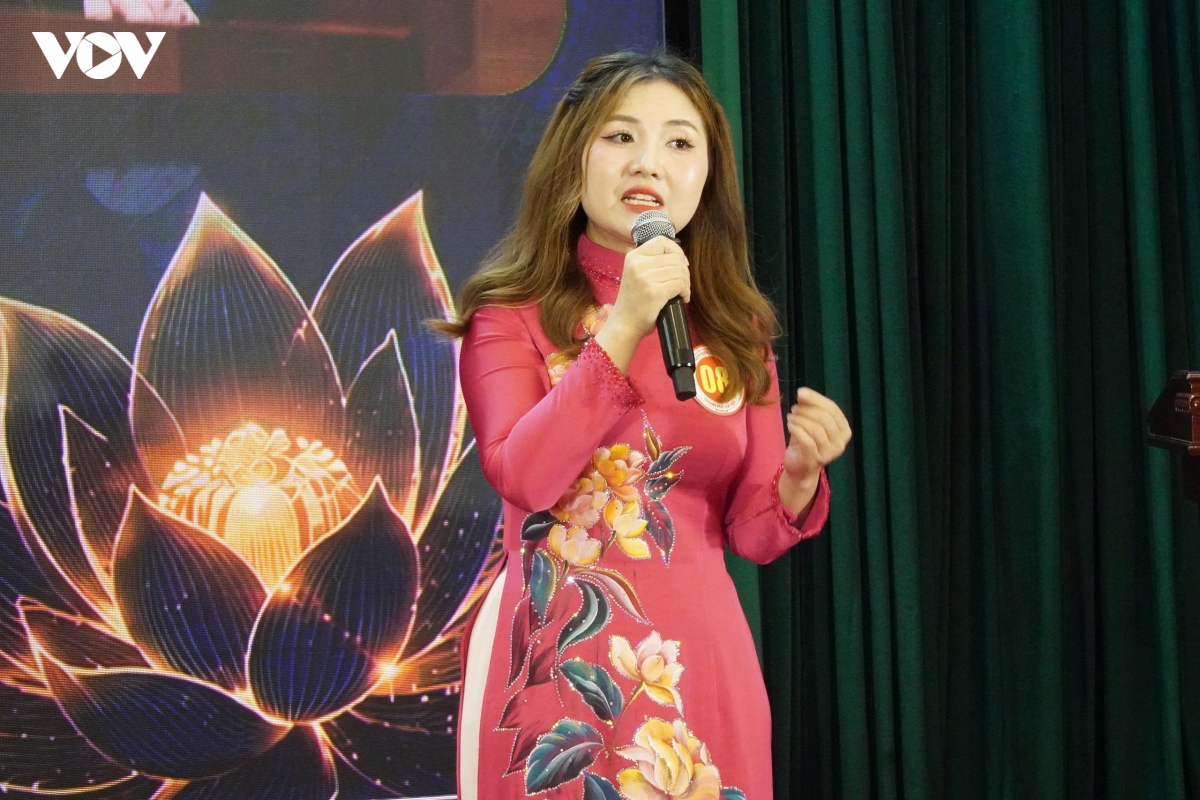 tran_thu_thuy_khat_vong_phat_trien_van_hoa_tu_cac_bao_cao_vien_tuyen_truyen.jpg