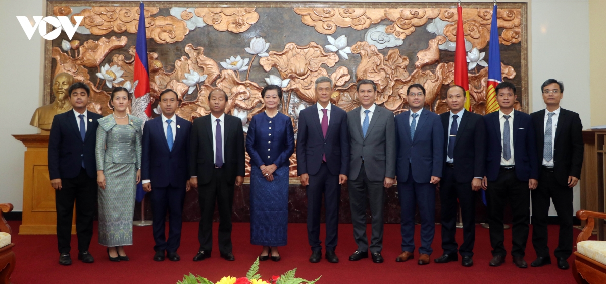 vov_quang_canh_buoi_le_1_copy.jpg
