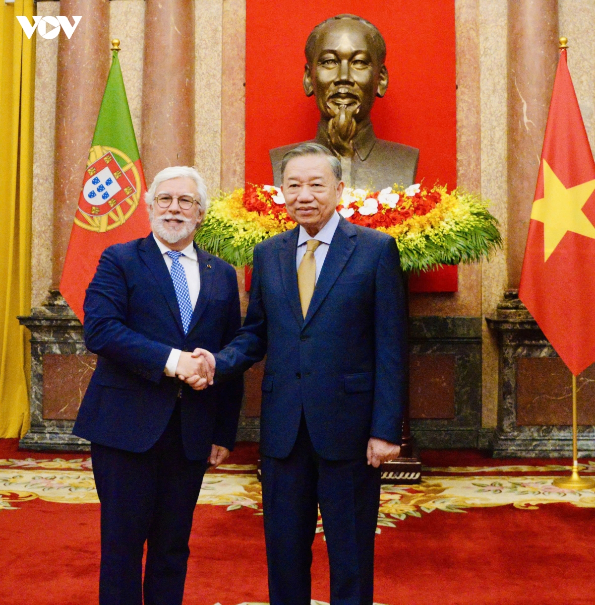 2_bo_dao_nha2_1.jpg