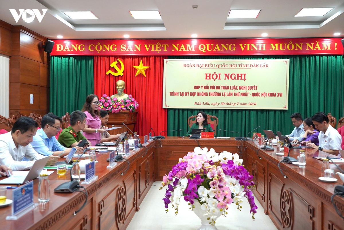 Đoàn đại biểu Quốc hội tỉnh Đắk Lắk tổ chức hội nghị lấy ý kiến góp ý các dự thảo luật, nghị quyết trình Kỳ họp không thường lệ lần thứ Nhất, Quốc hội khóa XVI.