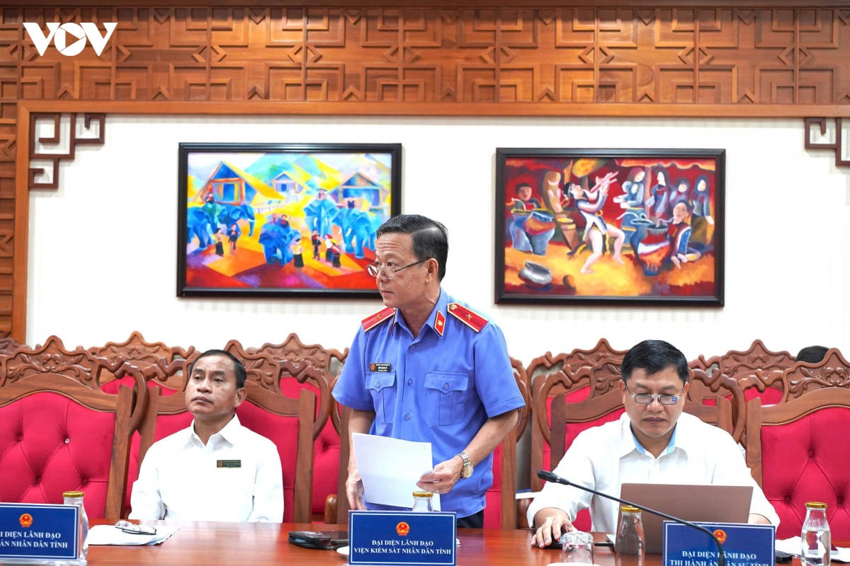 Đại diện Viện Kiểm sát nhân dân tỉnh Đắk Lắk cho rằng, cần quy định rõ trách nhiệm của cơ quan, tổ chức, cá nhân bị kiến nghị để bảo đảm tính khả thi trong tổ chức thực hiện.