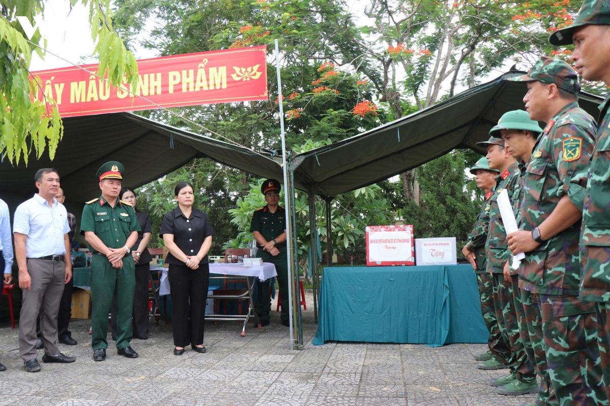 500-ngay-dem-02.jpg