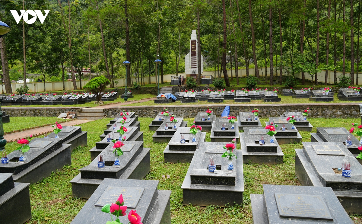 500-ngay-den.jpg