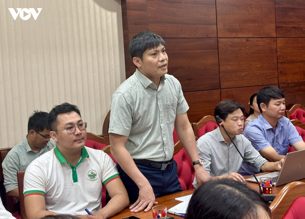 Đại diện Sở Nông nghiệp và Môi trường tỉnh Lâm Đồng nêu một số khó khăn trong thực hiện Nghị định 38 về mã số vùng trồng và cơ sở đóng gói.