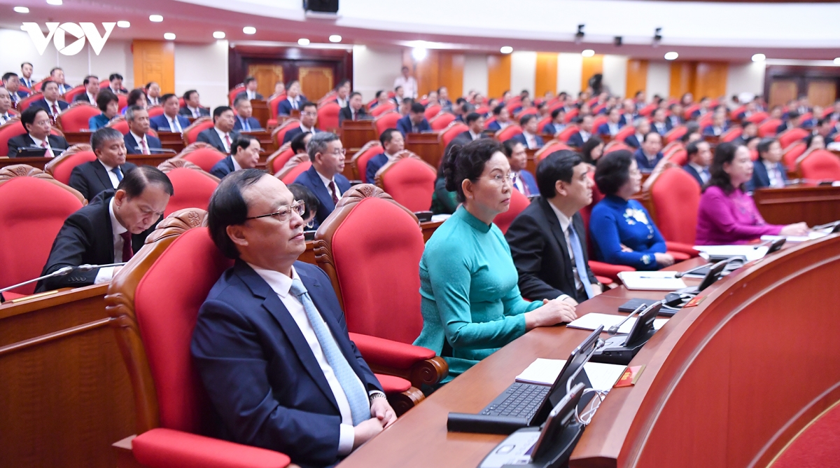 be-mac-hoi-nghi-trung-uong-3.7.jpg
