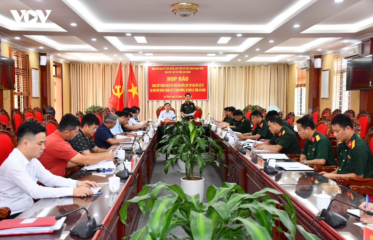 buoi-hop-bao-dien-ra-sang-nay-24.7-tai-bo-chy-huy-quan-su-tinh-lai-chau.jpg
