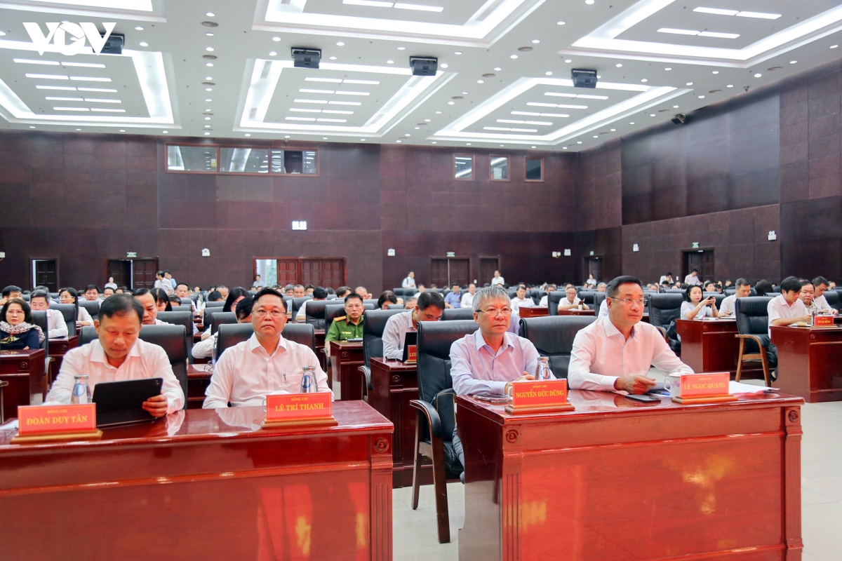 cac_dai_bieu_tham_du_hoi_nghi_20260703114133.jpg