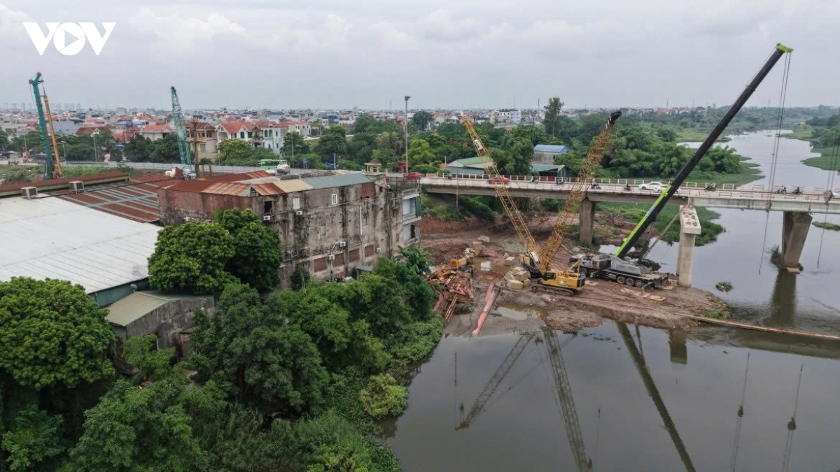 cau-mai-linh20.jpg