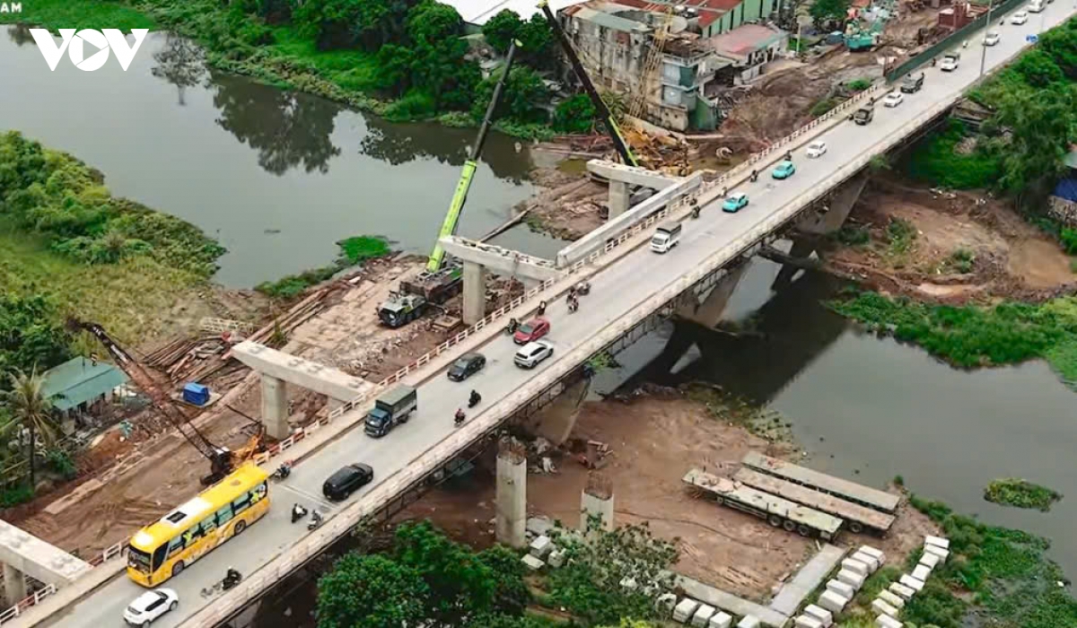 cau-mai-linh30.jpg