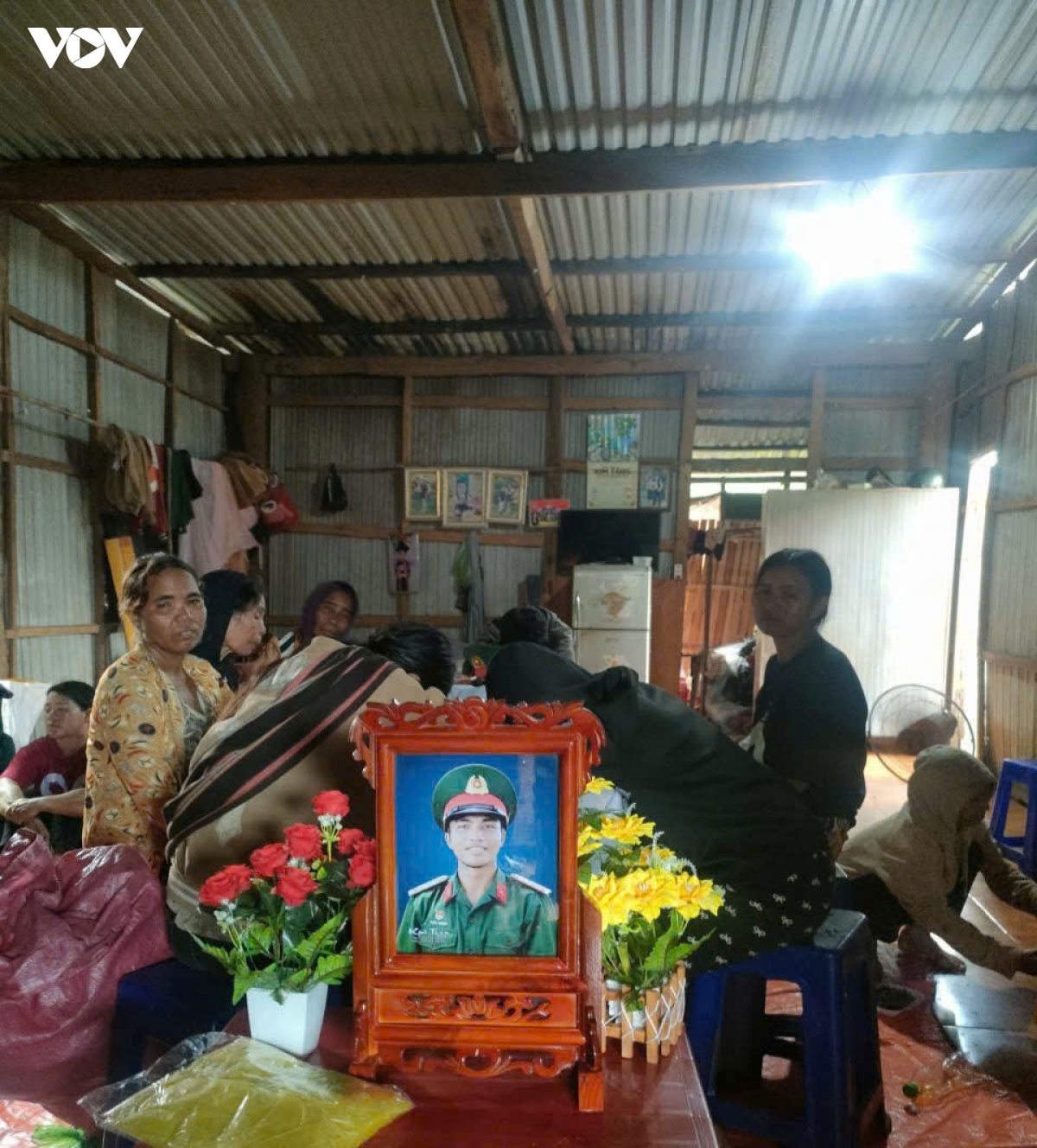 chien-si-hi-sinh-cuu-2-nguoi-dan.jpg