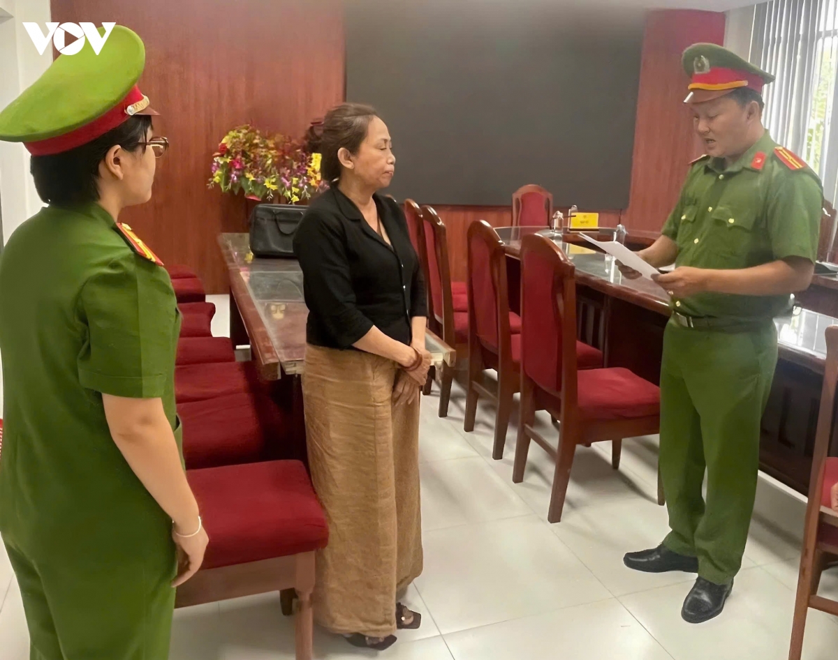 co-quan-canh-sat-dieu-tra-tong-dat-cac-quyet-dinh-doi-voi-nguyen-thi-le-hoa.jpg