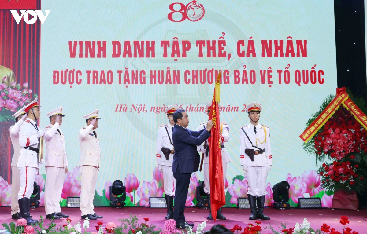 cong_an_tp_ha_noi_2.jpg