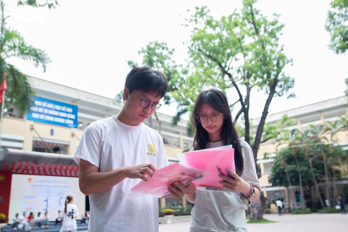 dai học.jpg