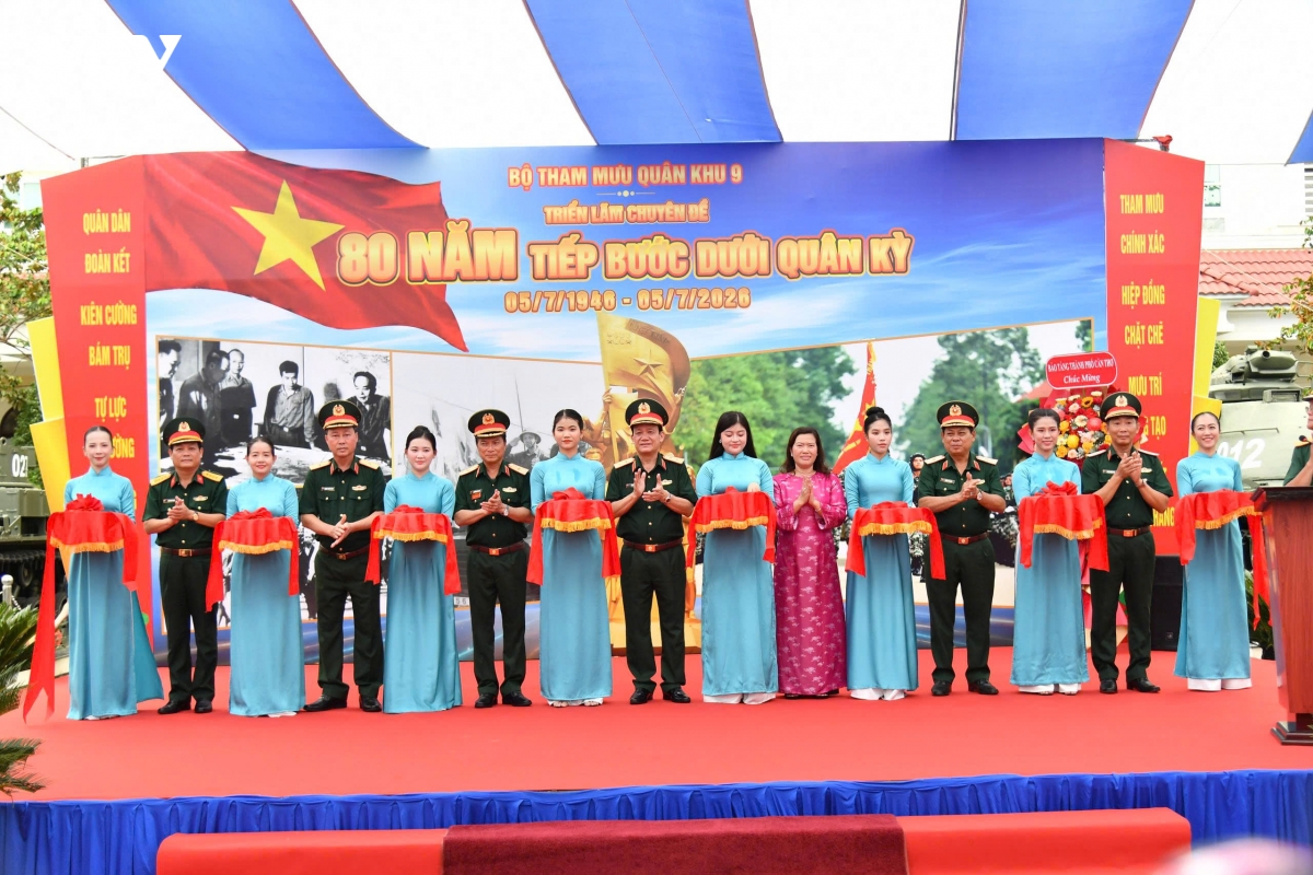 dai_bieu_thuc_hien_nghi_thuc_cat_bang_khai_mac-_anh_huu_tai.jpg