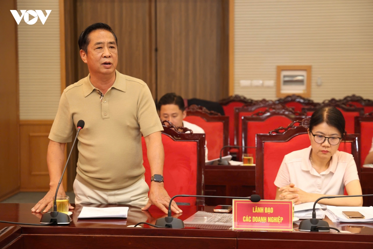 dai_dien_nha_dau_tu_kien_nghi_de_xuat_ubnd_tinh_va_cac_so_nganh_ho_tro.jpg
