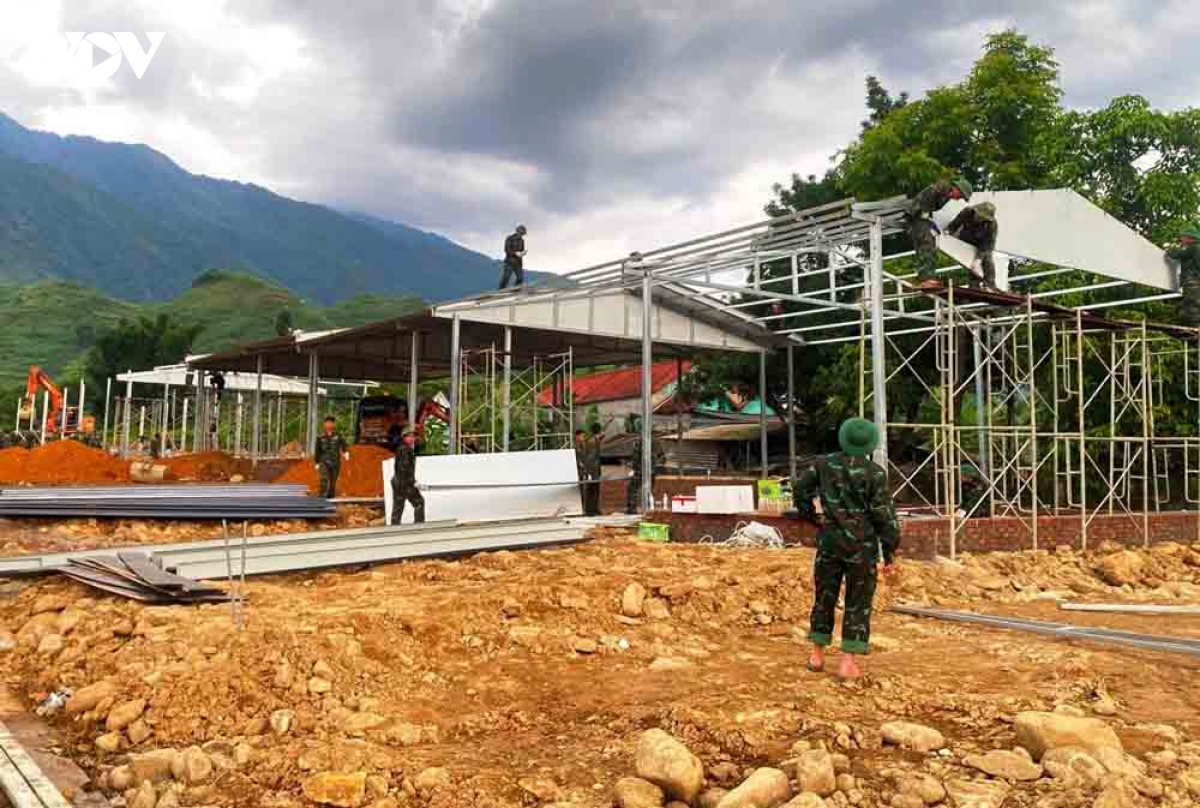 den-nay-tai-khu-tai-dinh-cu-da-co-ban-hoan-thanh-20-can-nha-trong-do-co-hon-10-nha-hoan-thanh-lop-mai.jpg