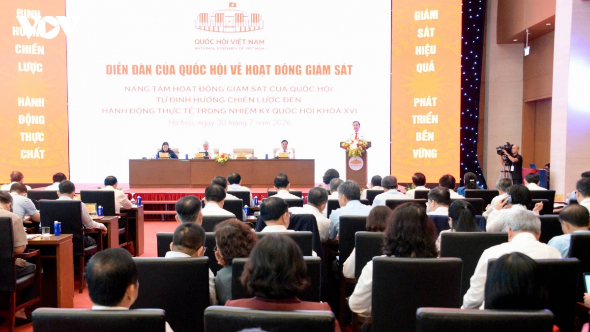 dien-dan-giam-sat-cua-quoc-hoi-2_1.jpg
