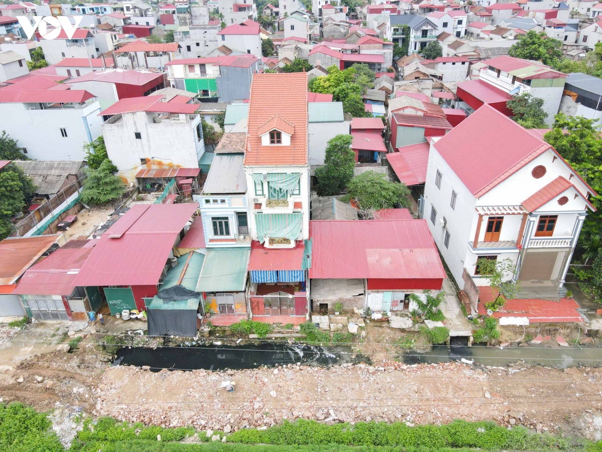 duong-tam-da-thi-cong-i-ach-10.jpg