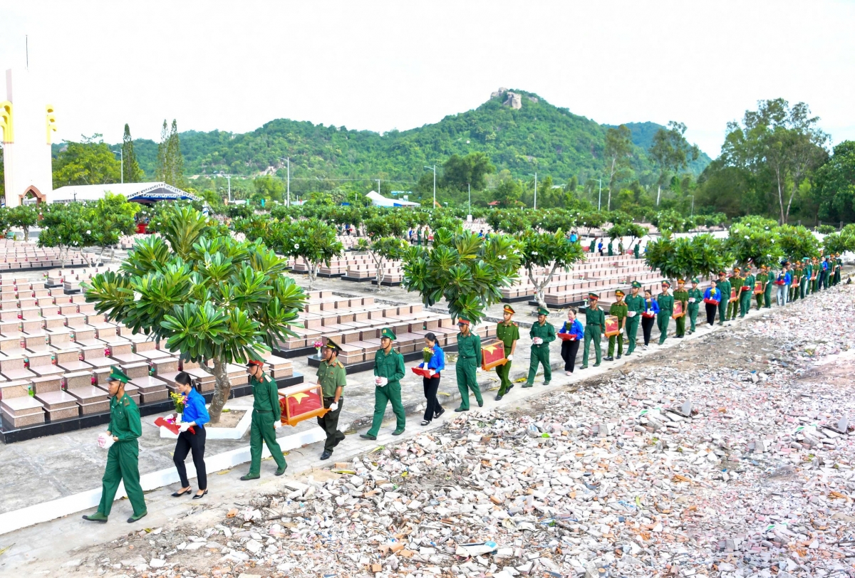 hai-cot-liet-si-33.jpg