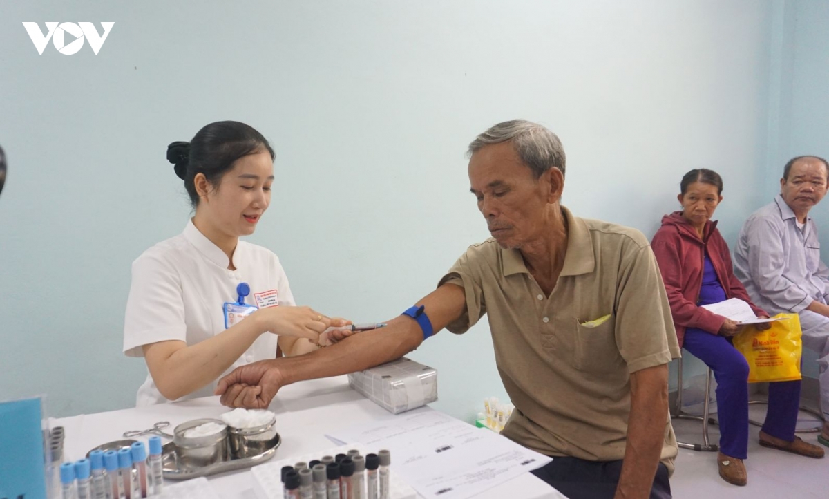 kiem_tra_suc_khoe_cho_nguoi_dan_20260701133532.jpg