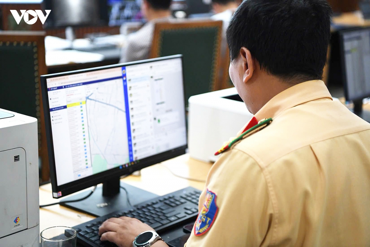 lai-xe-qua-thoi-gian-quy-dinh-1q-copy.jpg