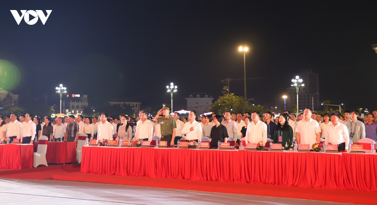 le-chao-co-lan-dau-tien-duoc-tinh-lao-cai-to-chuc.jpg
