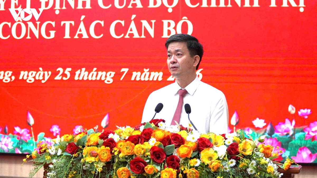 le-quang-tung-nguyen-duy-ngoc-bi-thu-an-giang-cong-tac-can-bo-2.jpg
