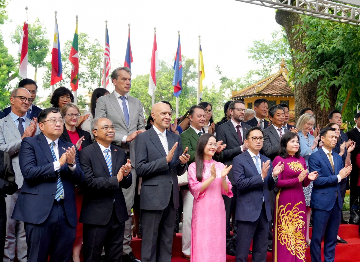 le-thuong-co-asean-3.jpg