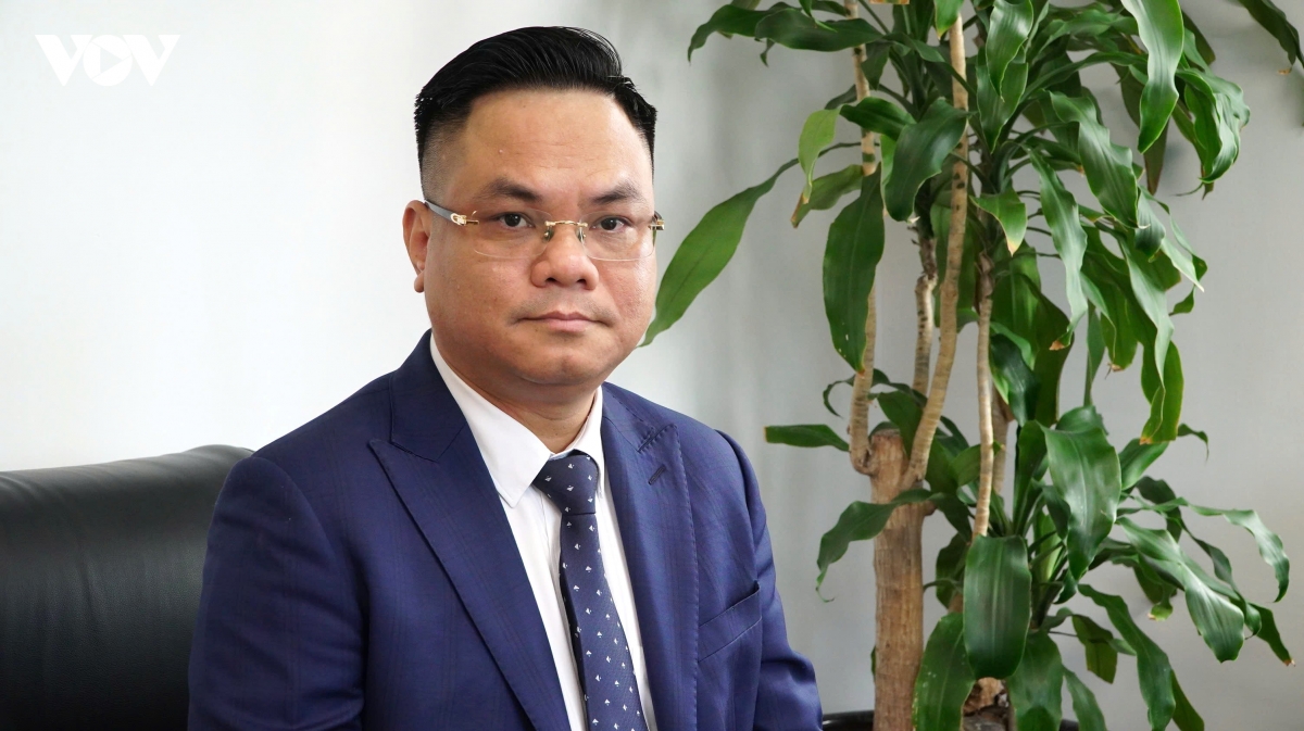 nguyen-thanh-ha-ls-chu-tich-sblaw-7.jpg