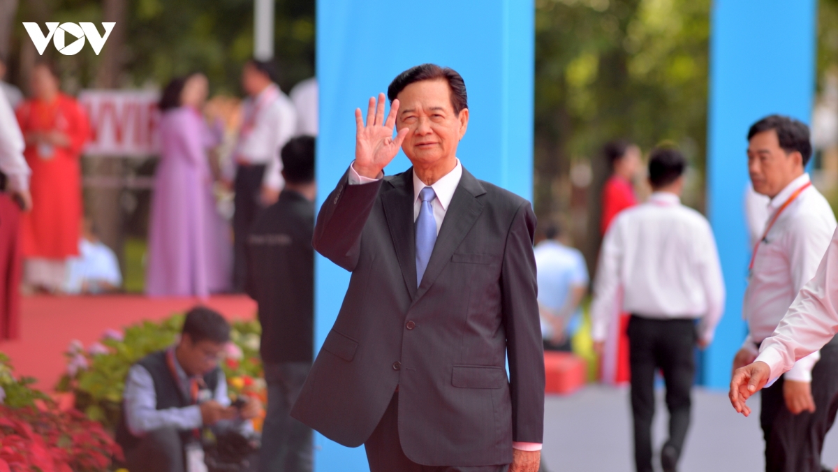 nguyen_thu_tuong_chinh_phu_nguyen_tan_dung_tham_du.jpg
