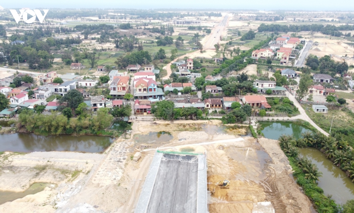 nhung_ho_dan_trong_dien_giai_phong_mat_bang_du_an_cau_nhat_le_3.jpg