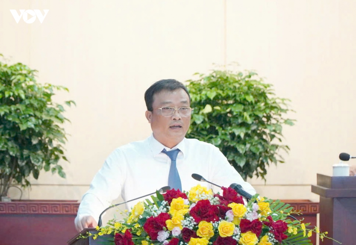 ong-pham-nam-son-giam-doc-so-nong-nghiep-va-moi-truong-thanh-pho-da-nang-tra-loi-chat-van-cua-dai-bieu-hdnd-thanh-pho.jpg