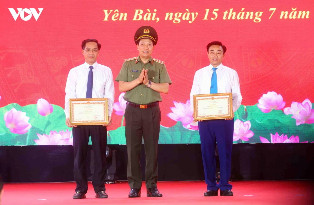 pham-gia-tuc-3.jpg