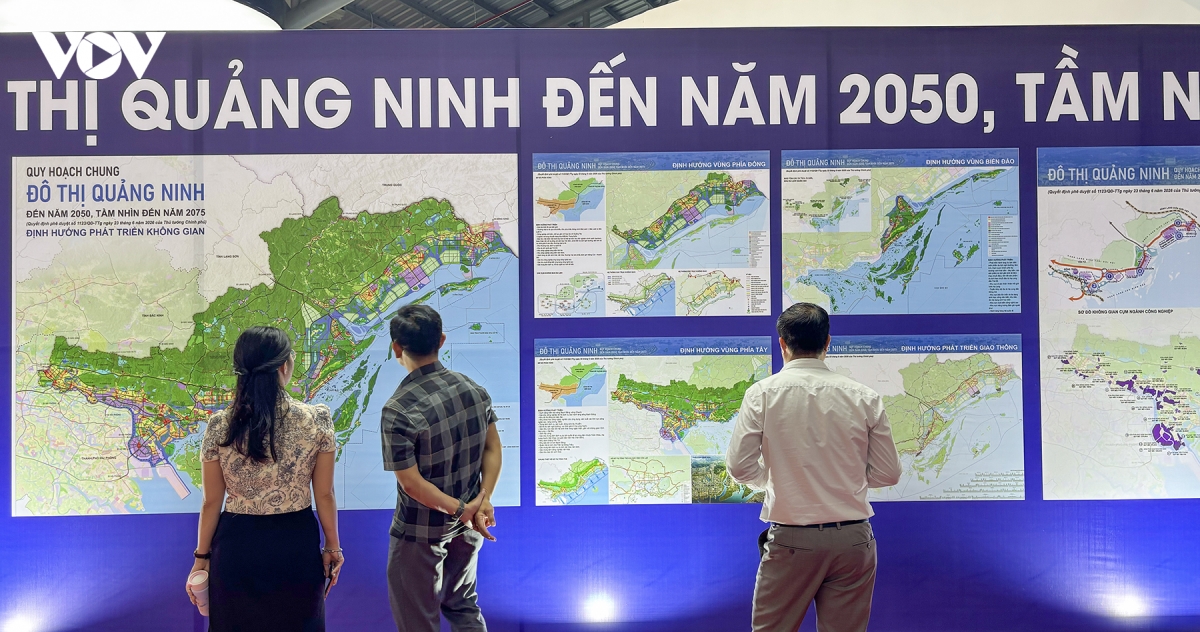 quang-ninh-nuoc-rut-tang-truong_3.jpg
