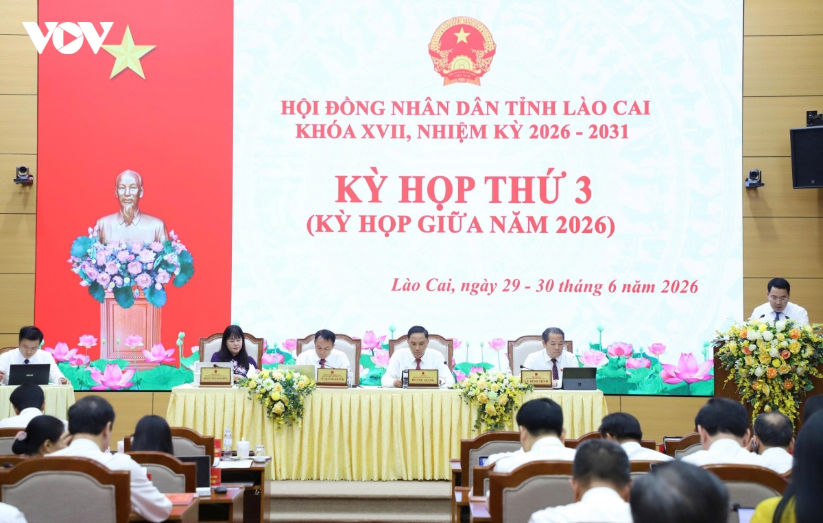 quang_canh_ky_hop_anh_linh_vu.jpg