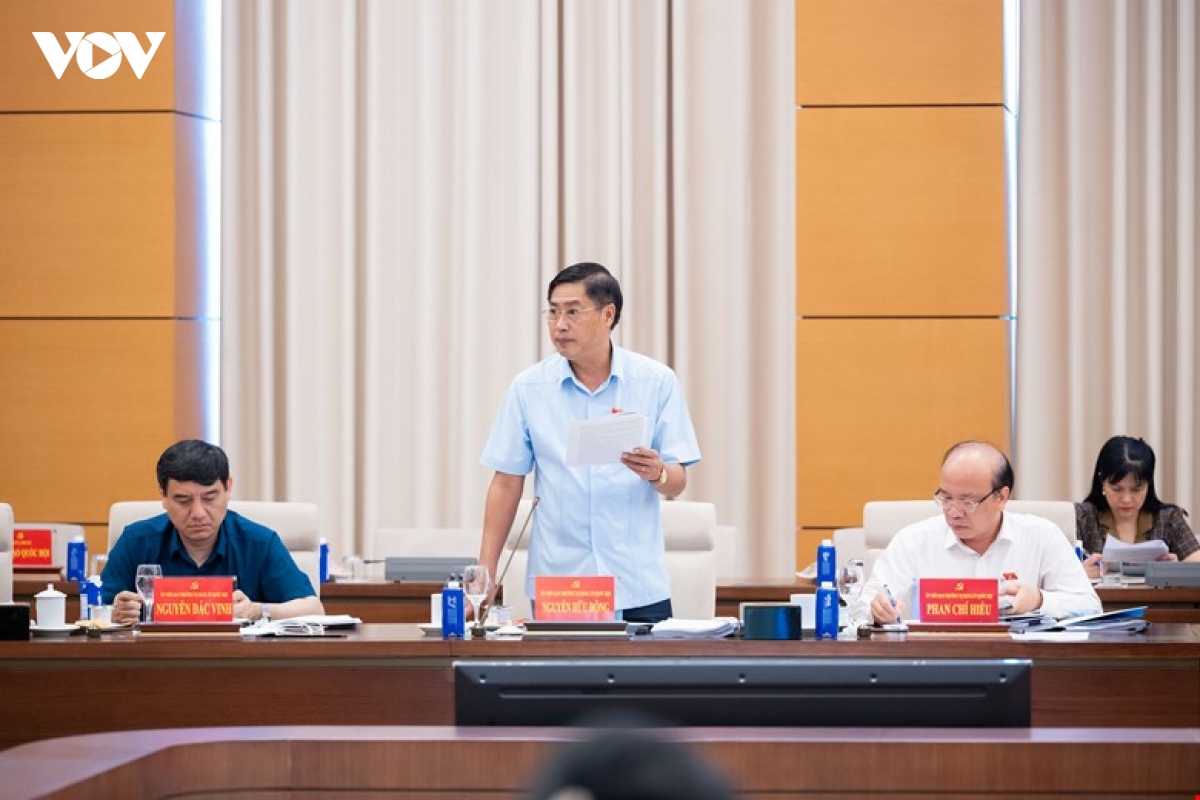 quoc-hoi-tran-thanh-man-cong-tac-nhan-su-2.jpg