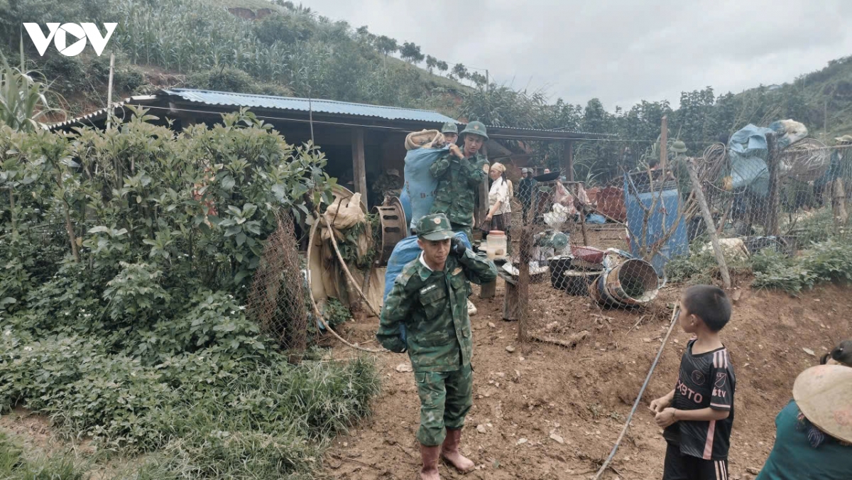 sat-lo-2.jpg