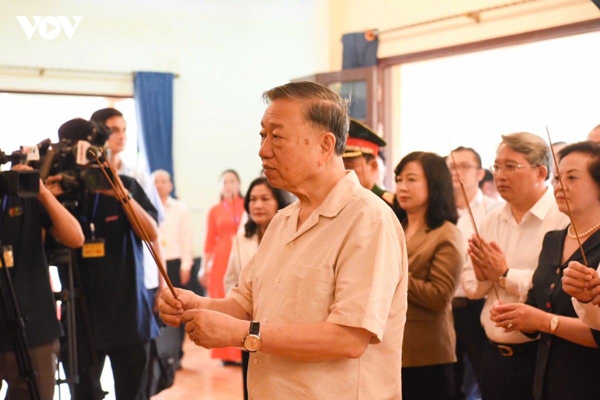 tbt-ctn-to-lam-tham-thuong-binh-liet-si-vov-11.jpeg