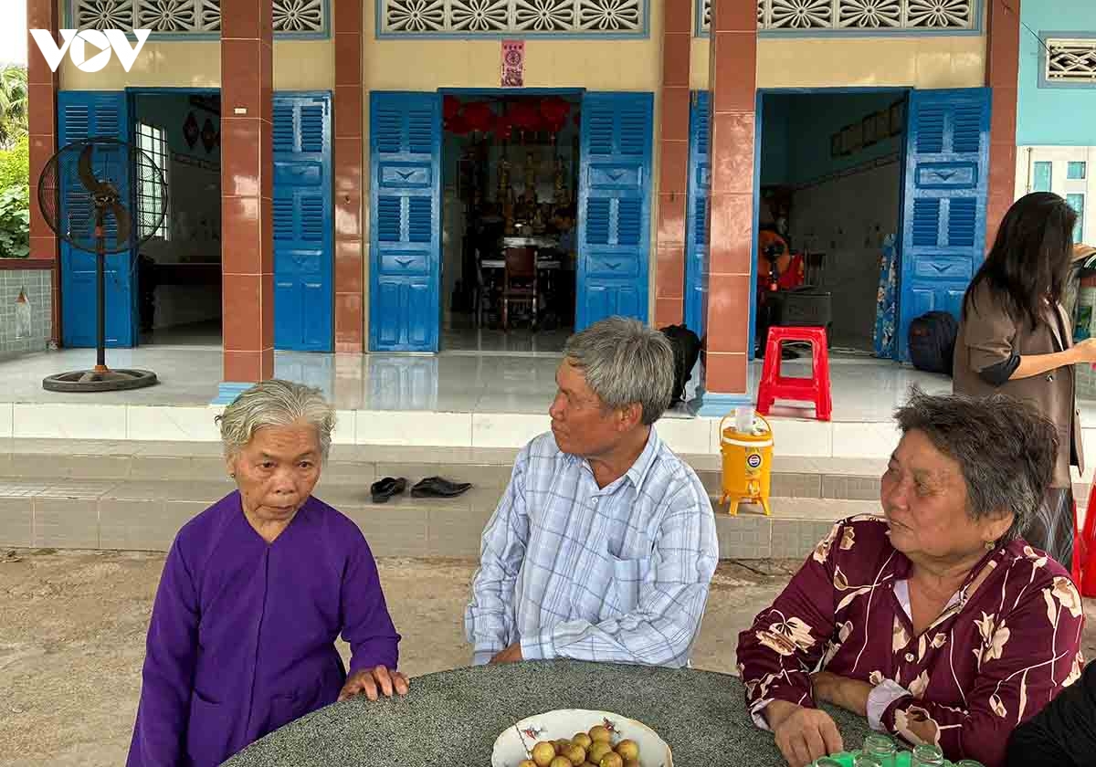 than_nhan_liet_si_huynh_van_quen_3.jpg