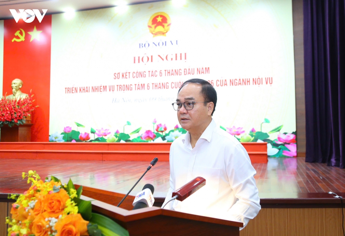 thu-truong-bo-noi-vu.jpg