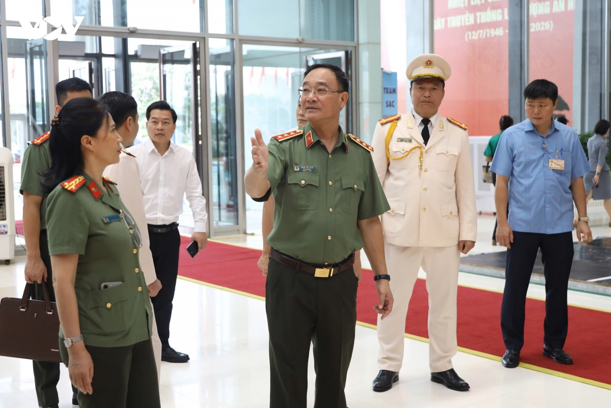 thu-truong-pham-the-tung.jpg
